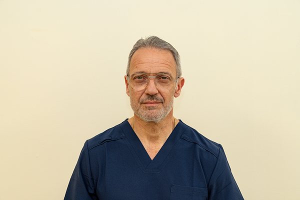 Д-р Венцислав Тимушев, ортопед МБАЛ „Сердикамед“: Колаборацията между ортопед и рехабилитатор е ключова за крайния успех от операцията 