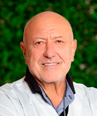 Владислав  Иванов